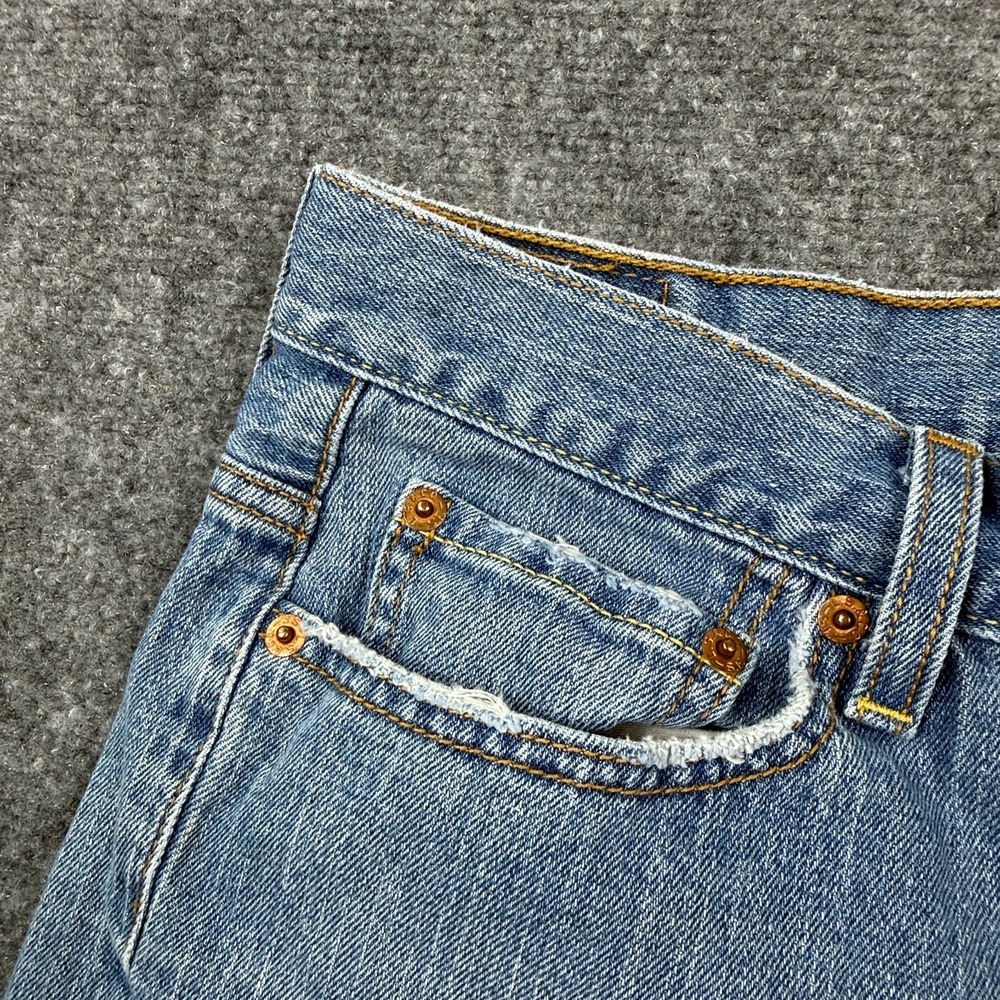 Vintage Levis 515 Jean Shorts Womens 10 Blue Denim Rolled Cuff Bermuda Y2K - Picture 15 of 15